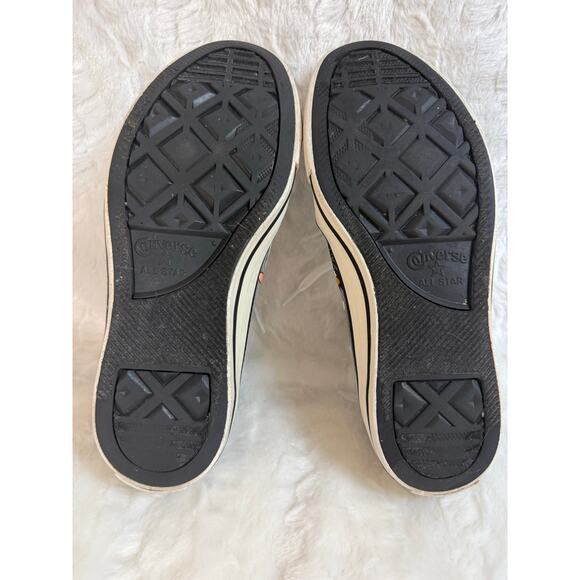 Converse Looney Tunes Chuck All Star Low Top Gray Bugs Bunny Daffy Duck M6 / W8 - Picture 9 of 13